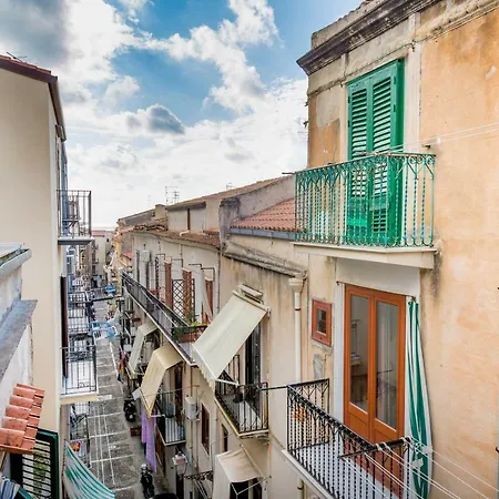 Casa Zaffiro Apartment *